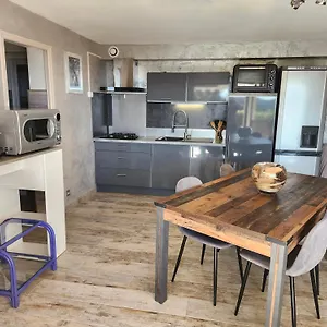 Rez De Jardin Dans Vue Cavalaire-sur-Mer