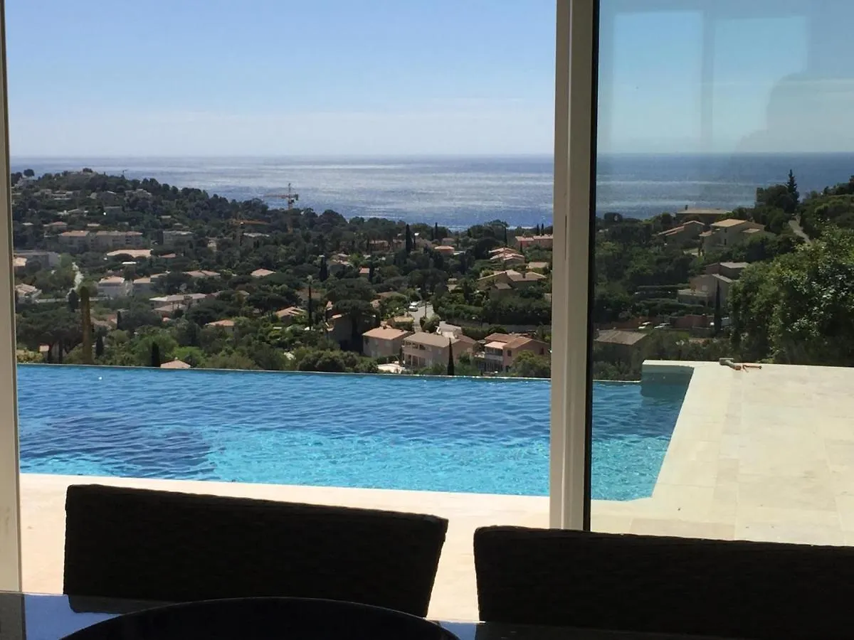 New! Villa Vue Mer Panoramique, Proche Plage Et Saint-Tropez